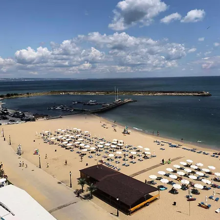 Апартаменти Studio-golden Sands Sea View-berlin Golden *