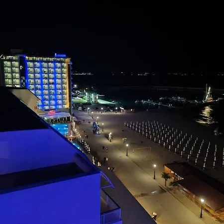 Апартаменти Studio-golden Sands Sea View-berlin Golden Варна