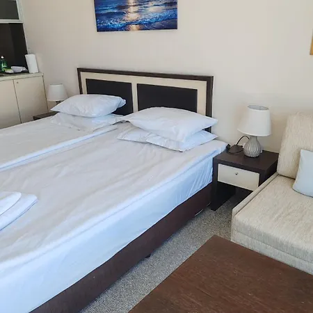 Studio-golden Sands Sea View-berlin Golden Апартаменти Варна