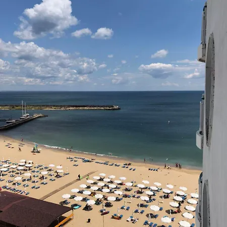 Апартаменти Studio-golden Sands Sea View-berlin Golden *